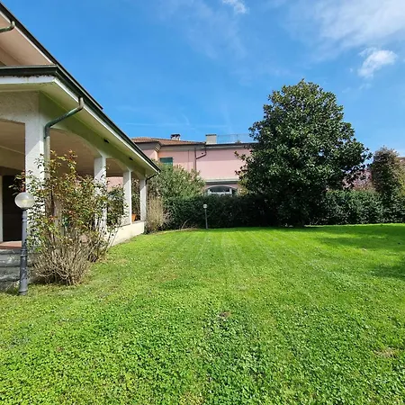 Maremonti Borghetto 빌라 보르게토 디 바라